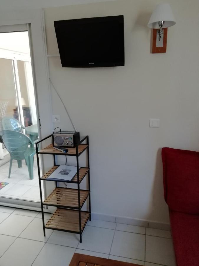 Les Grands Pins Apartment Carcans Bagian luar foto