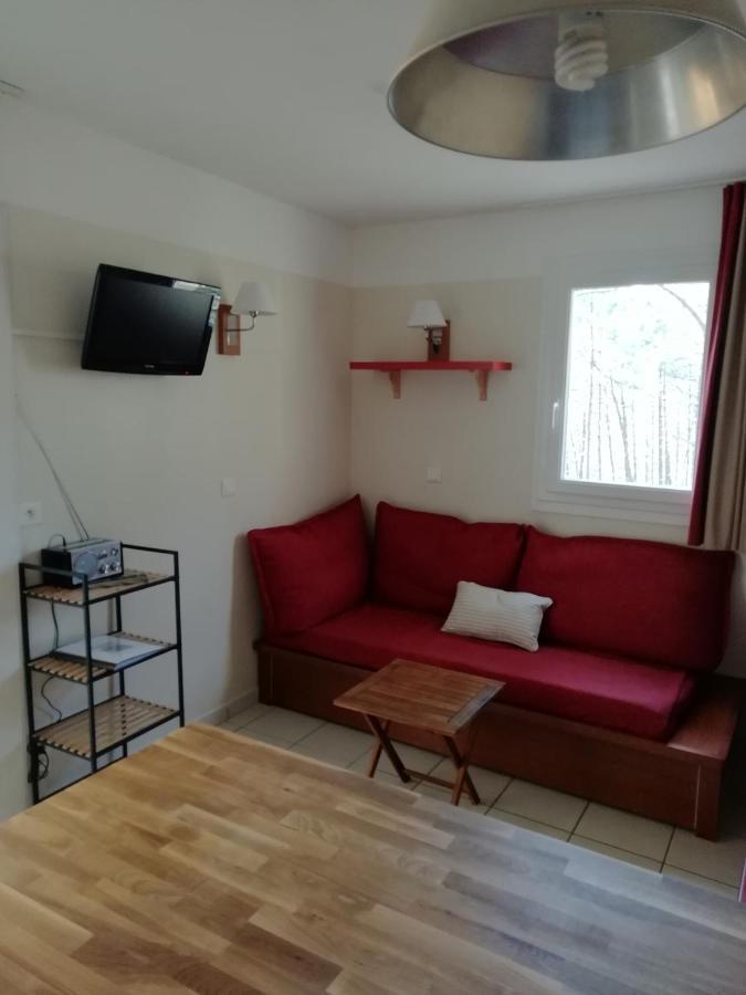 Les Grands Pins Apartment Carcans Bagian luar foto